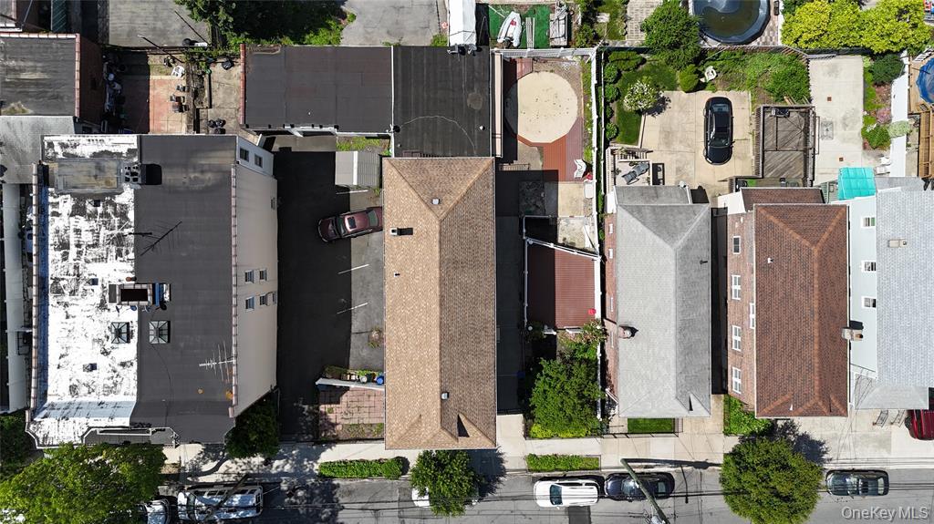 2877 Harrington Avenue – For Sale photo 4