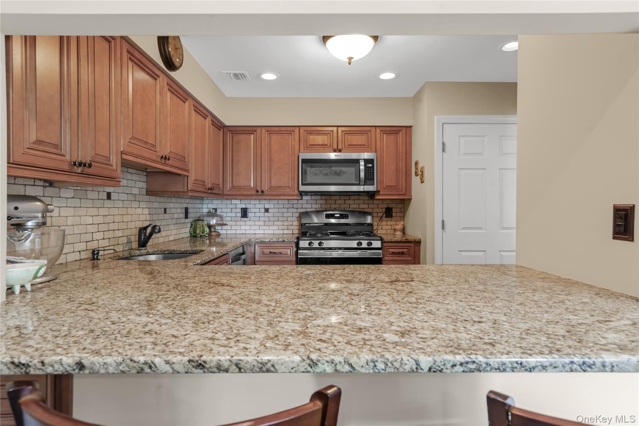 41 Cambridge Drive W – For Sale photo 11