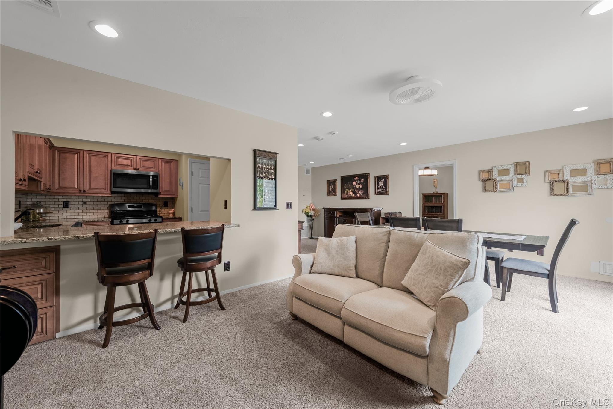 41 Cambridge Drive W – For Sale photo 8