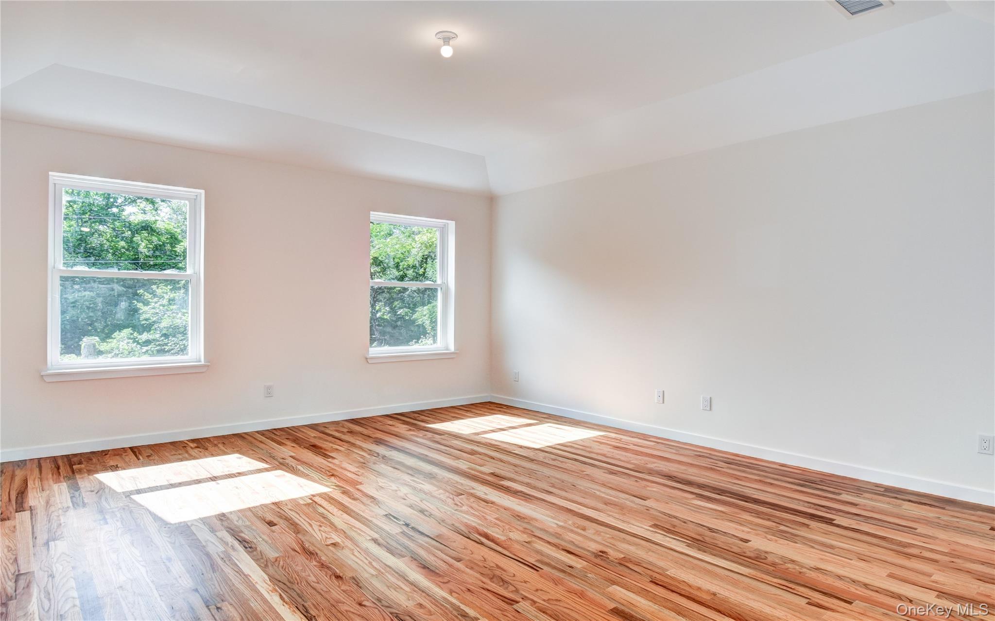 5 Tamarack Drive – For Sale photo 28