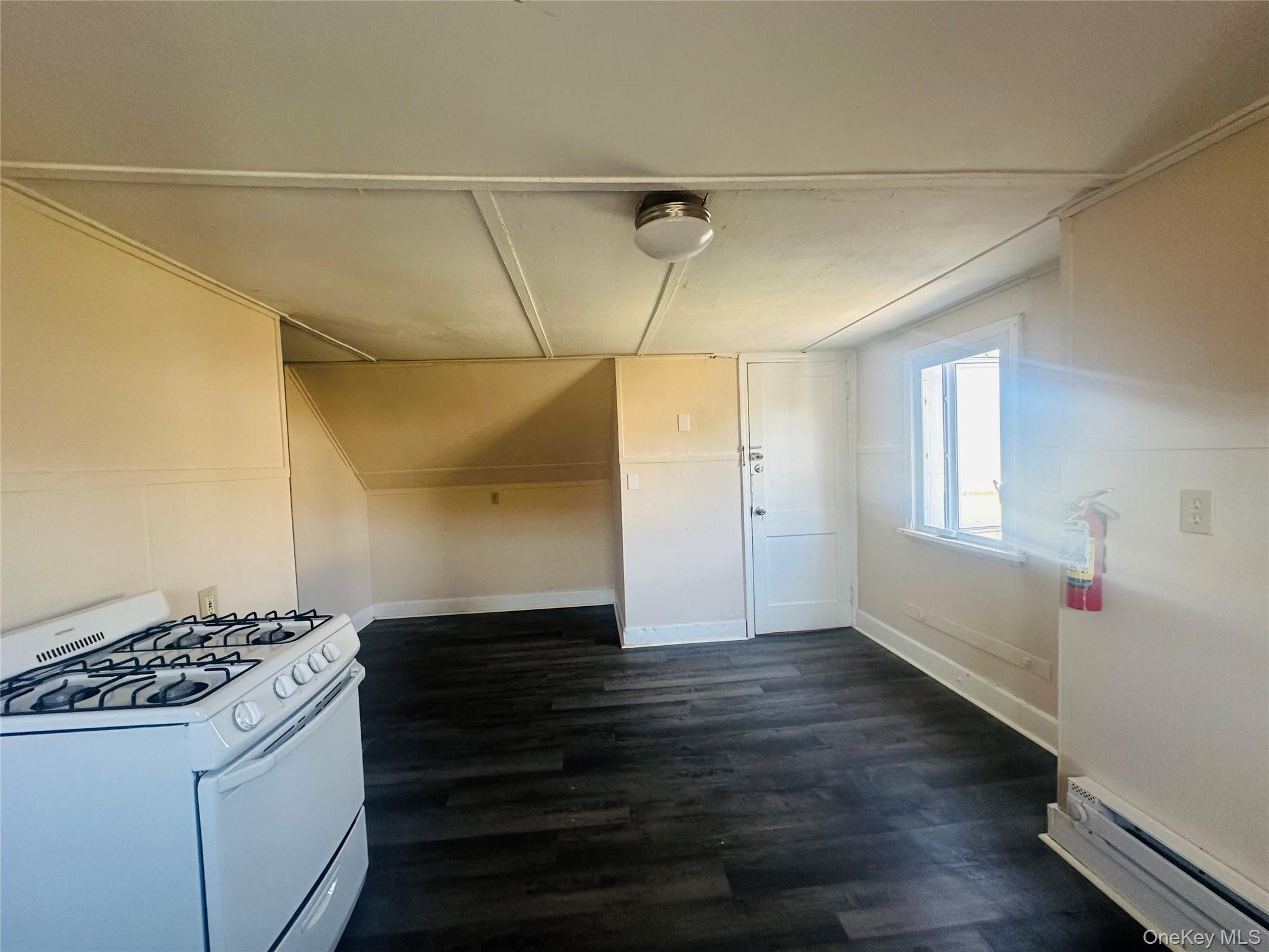 18 Taylor Avenue, Unit 3 photo 11