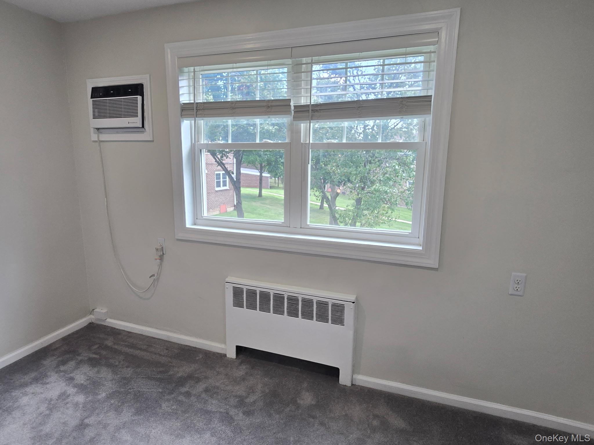 224-14 Kingsbury Avenue, Unit B photo 13