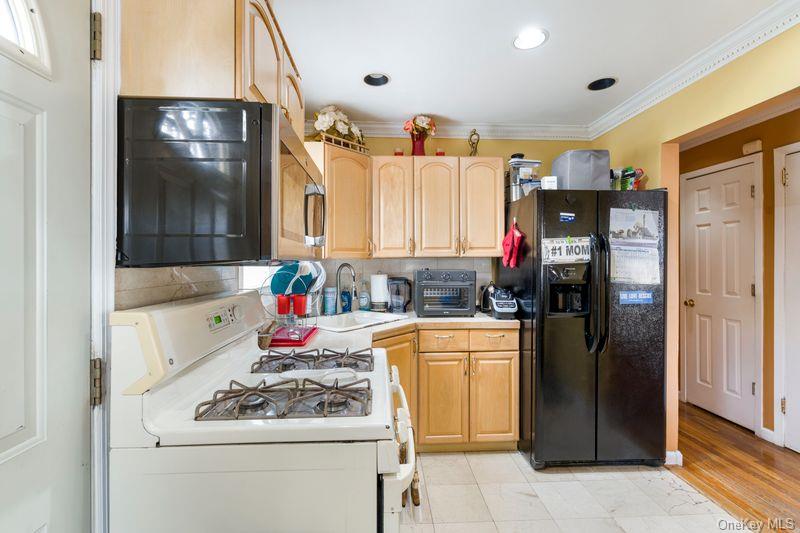 283 Hawthorne Avenue – For Sale photo 8