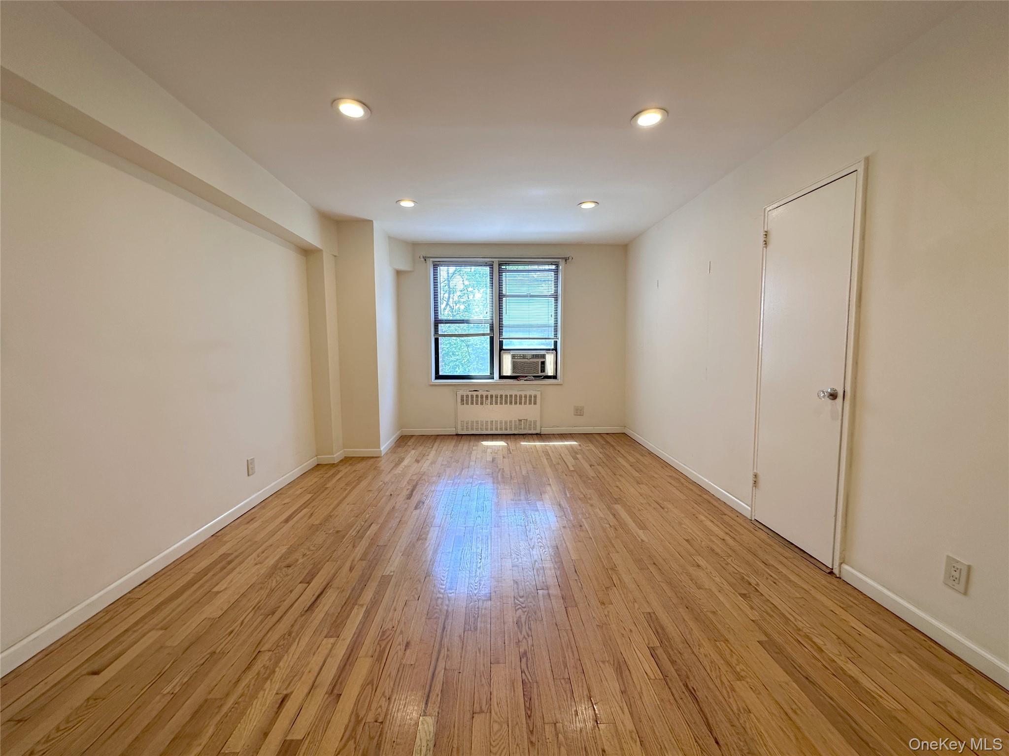 270 N Broadway, Unit 2HI photo 12