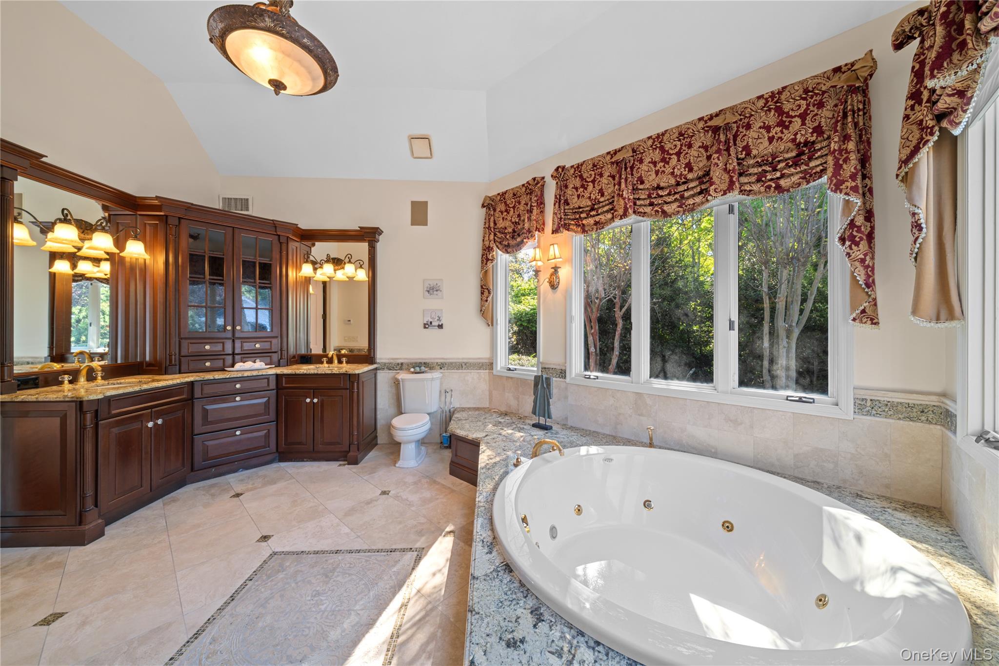 8 China Lane – For Sale photo 33