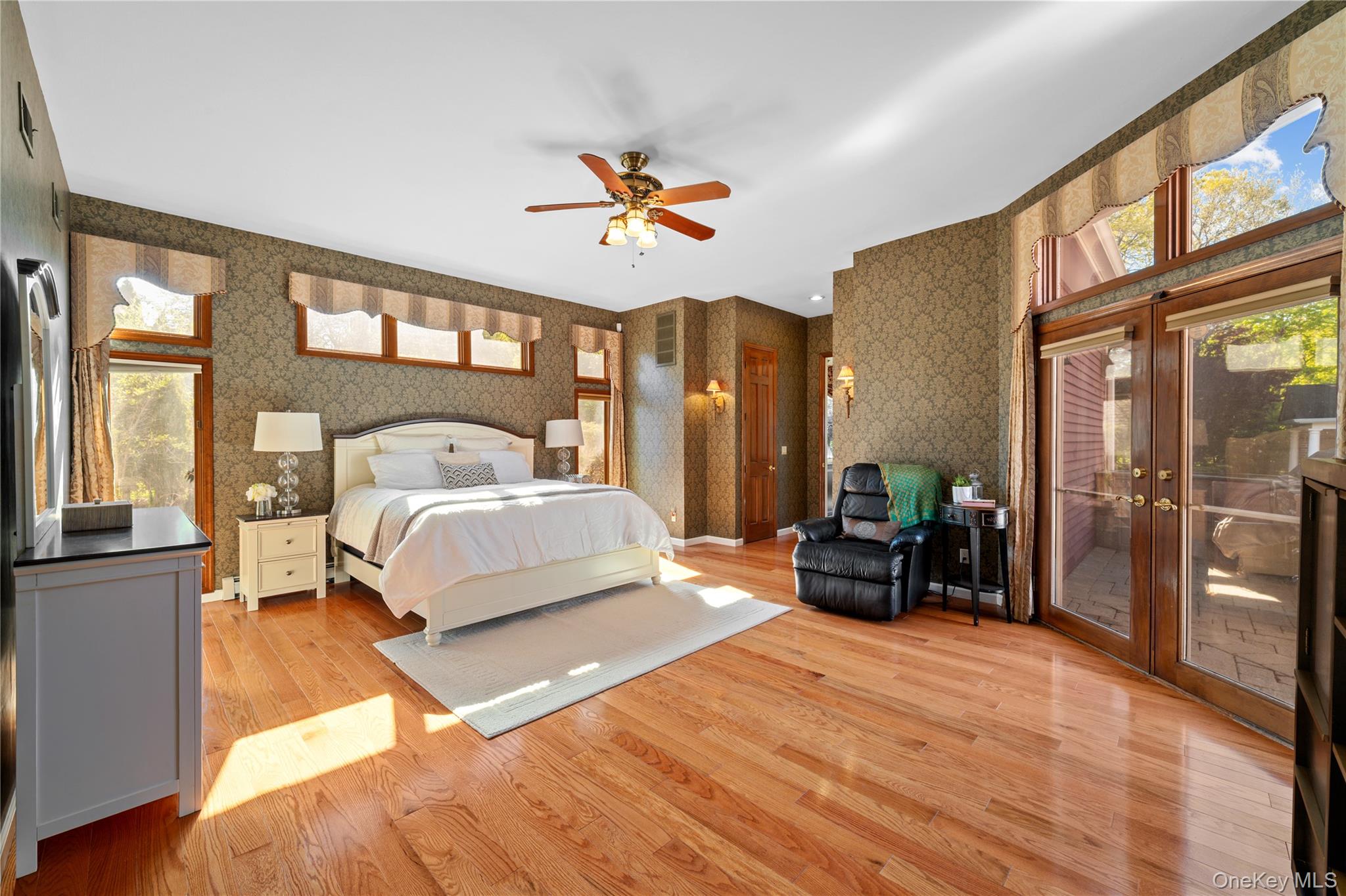 8 China Lane – For Sale photo 30