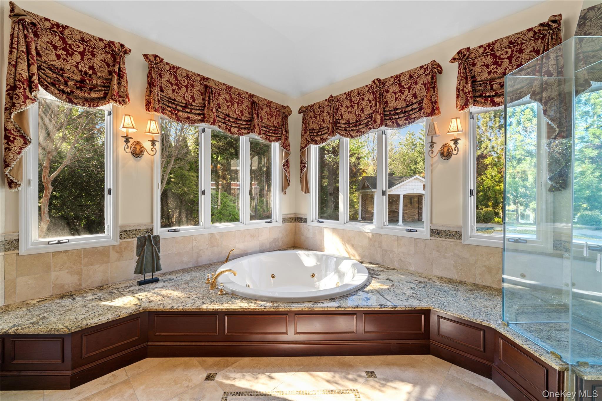 8 China Lane – For Sale photo 31