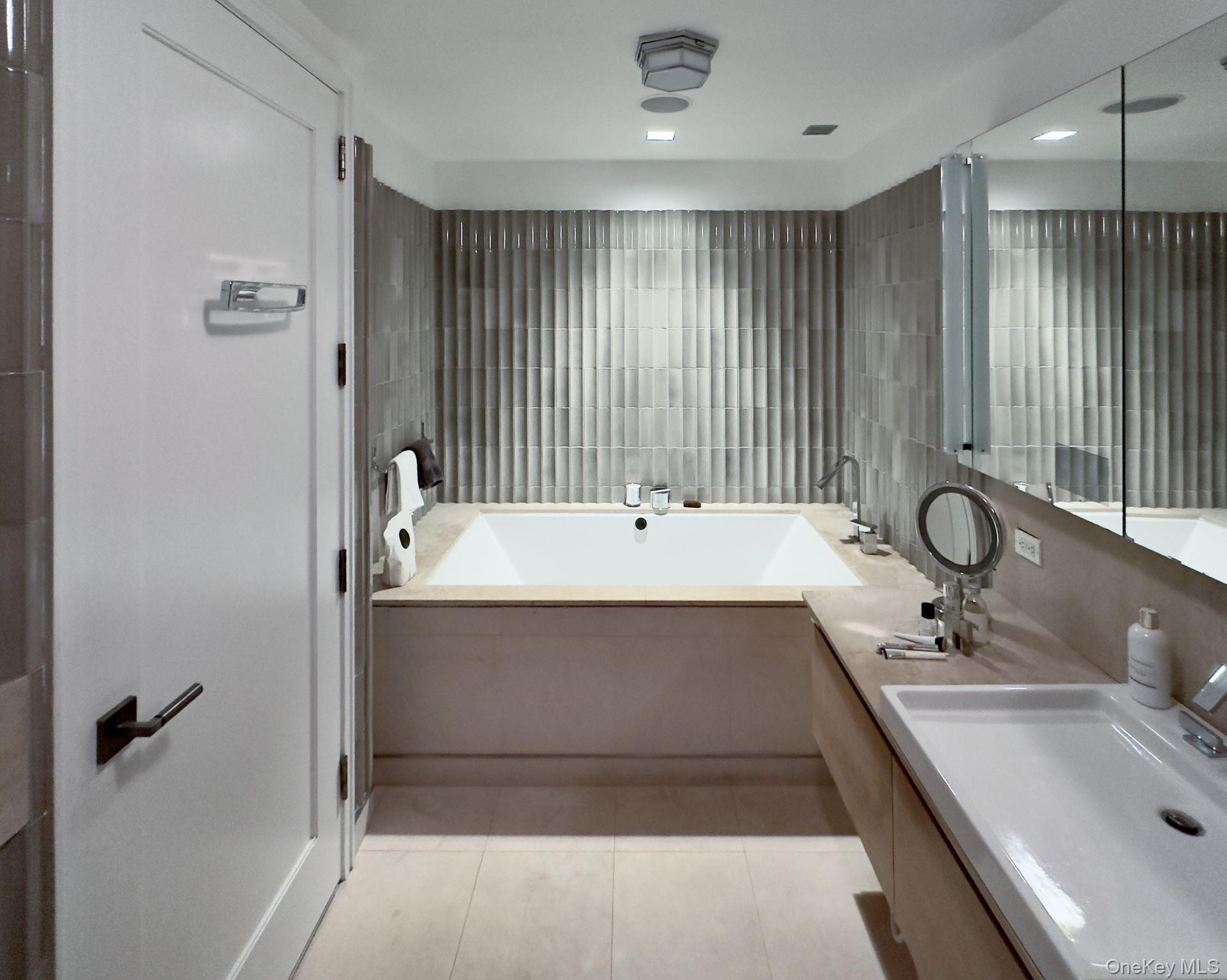 1212 5th Avenue, Unit 8B photo 20
