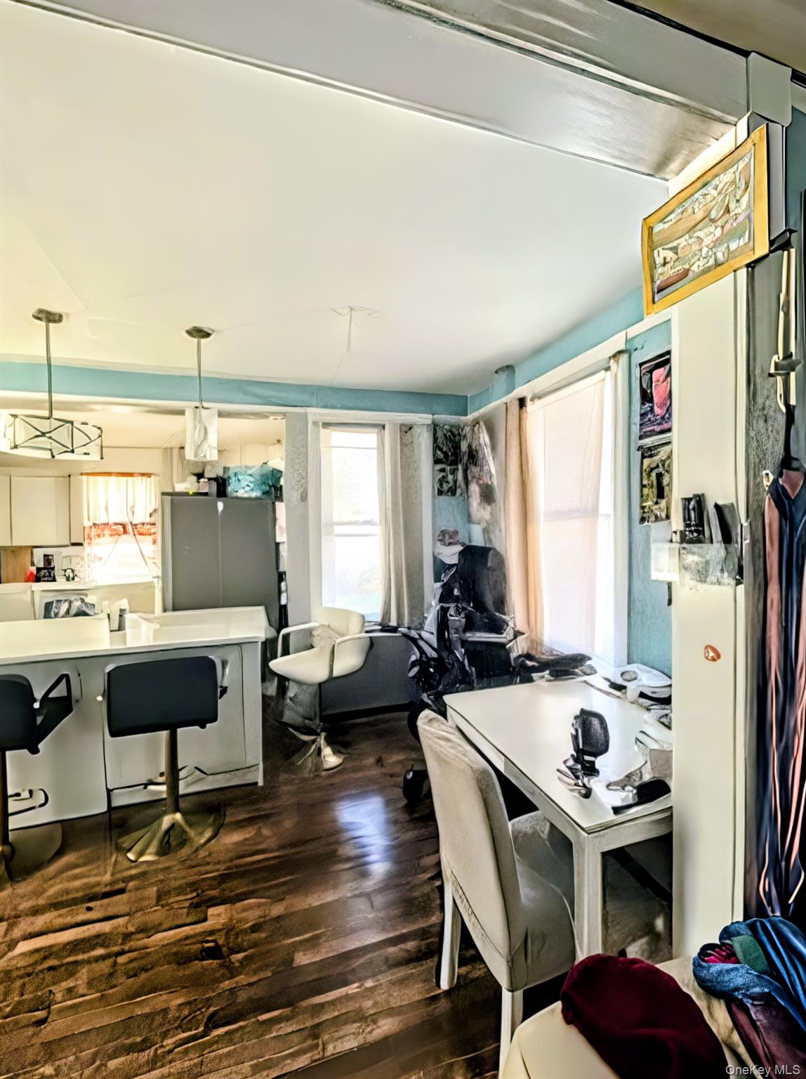 42 3rd Avenue – For Sale photo 3