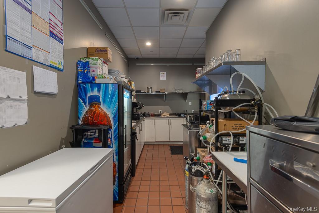 135 E Erie Street – For Sale photo 27