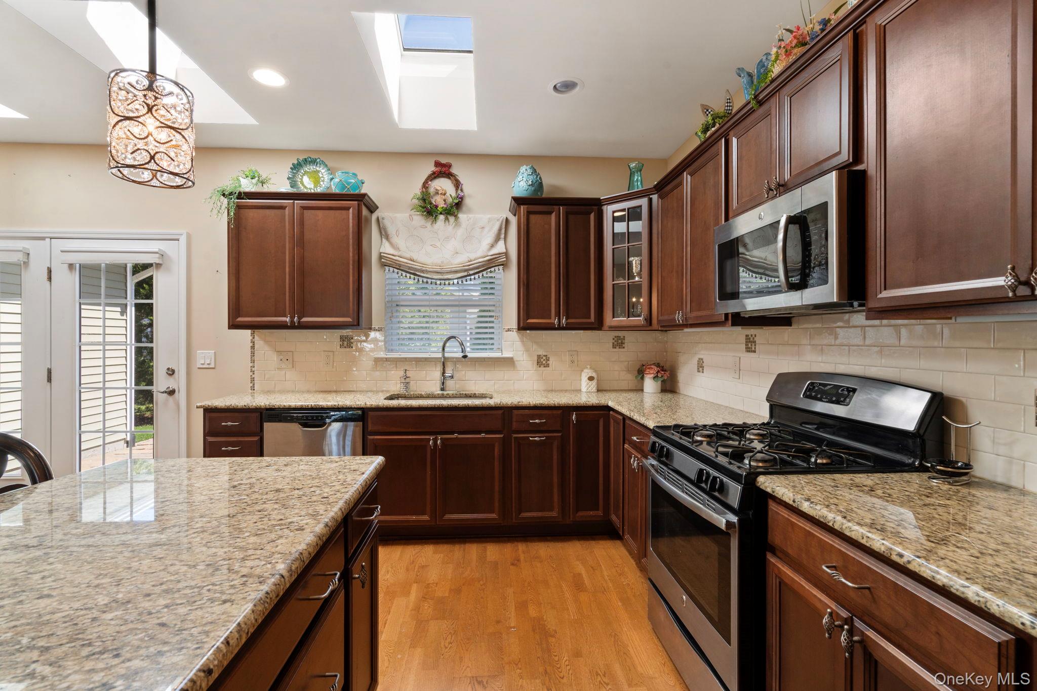 156 Stoneleigh Drive – For Sale photo 9