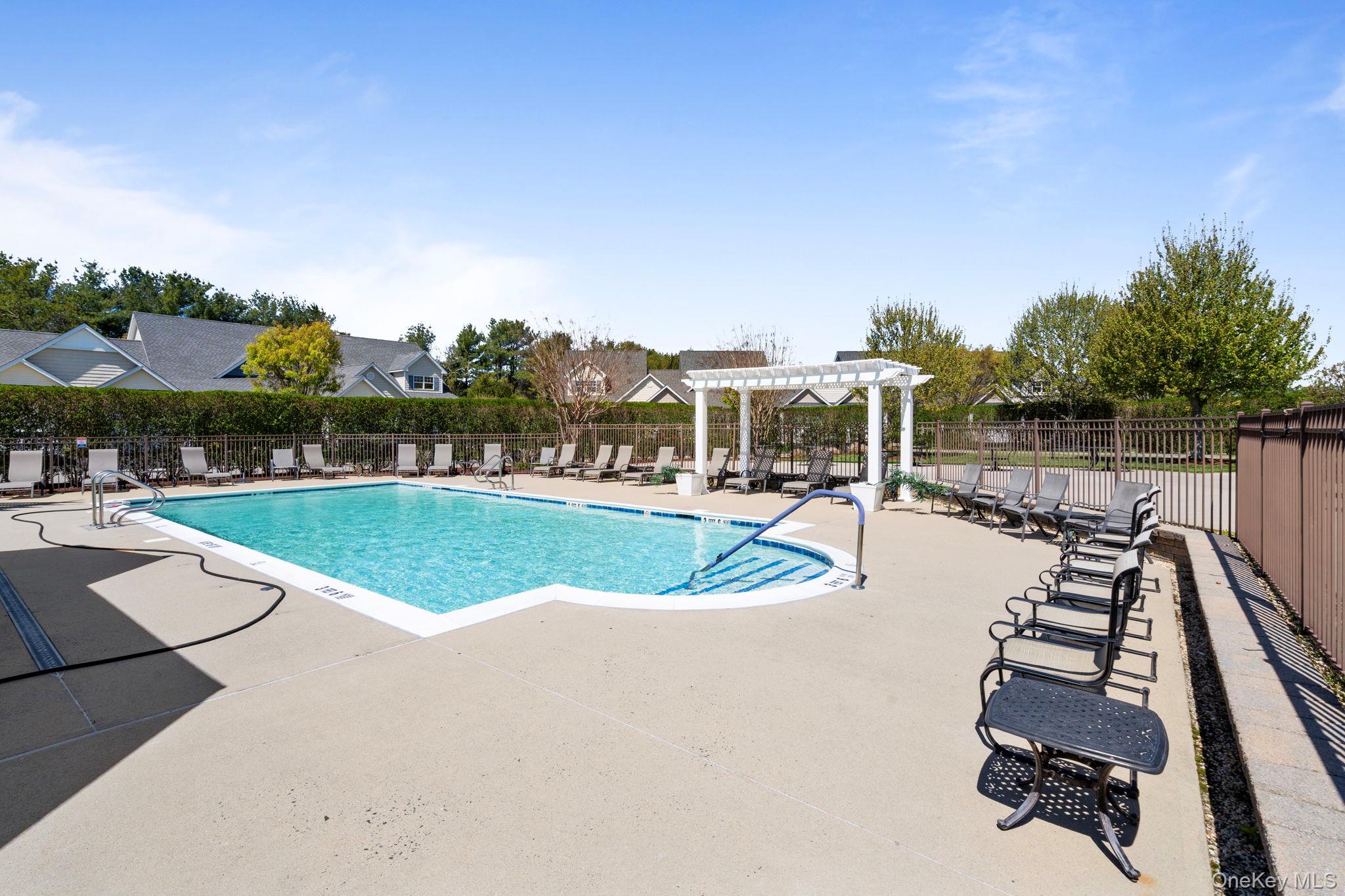 156 Stoneleigh Drive – For Sale photo 42
