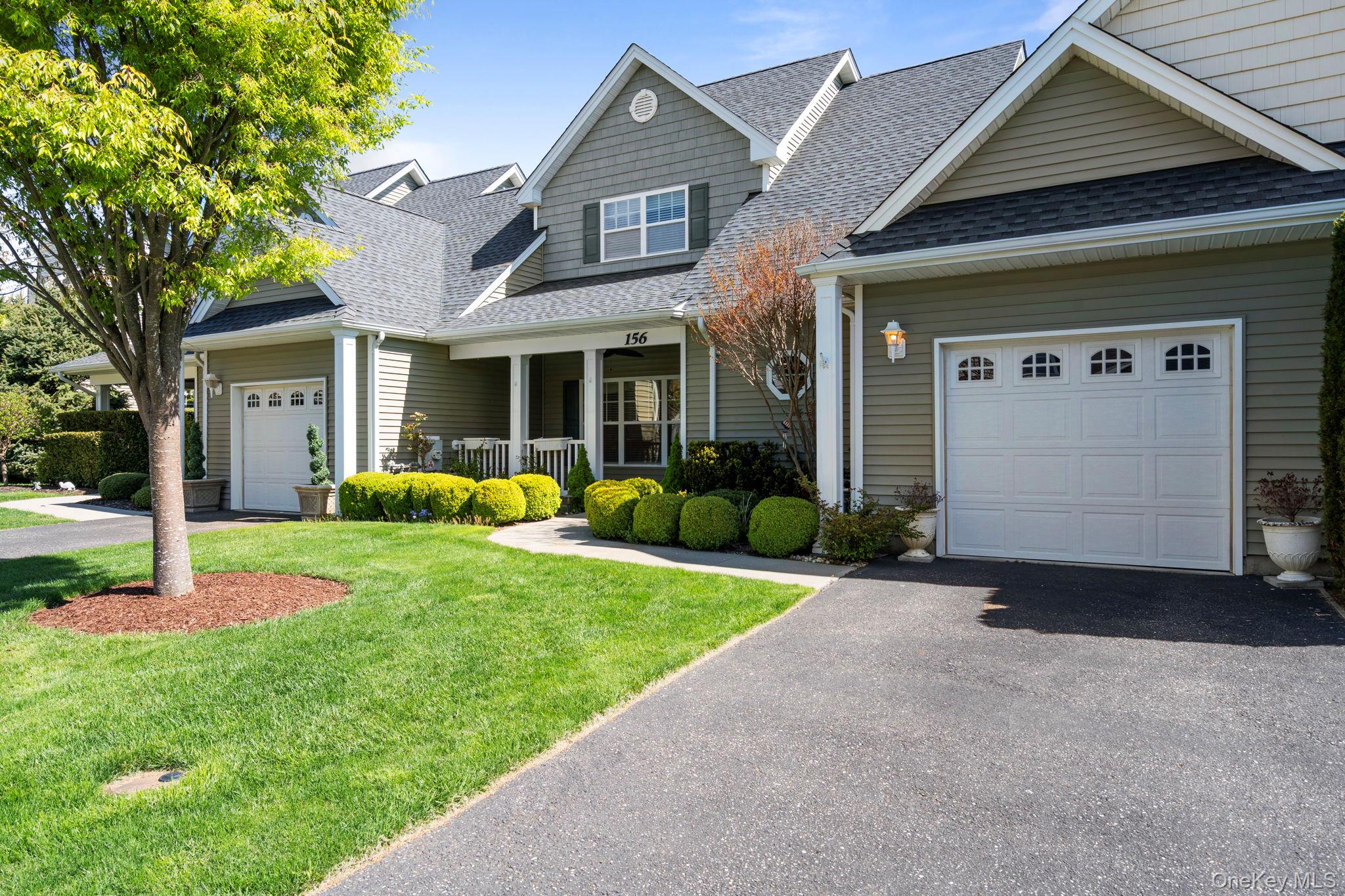156 Stoneleigh Drive – For Sale