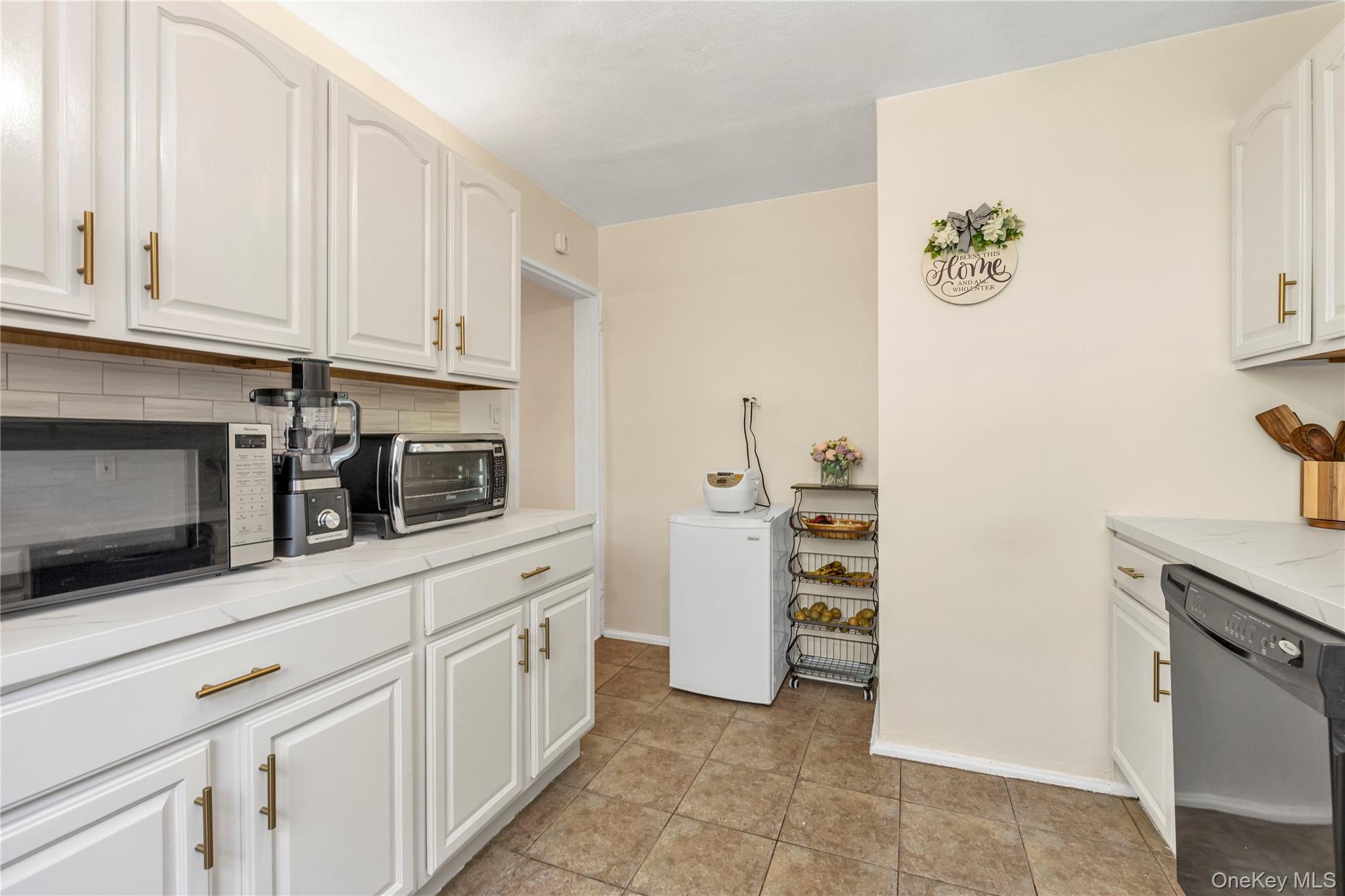 21974 75th Avenue, Unit 224B2 photo 3