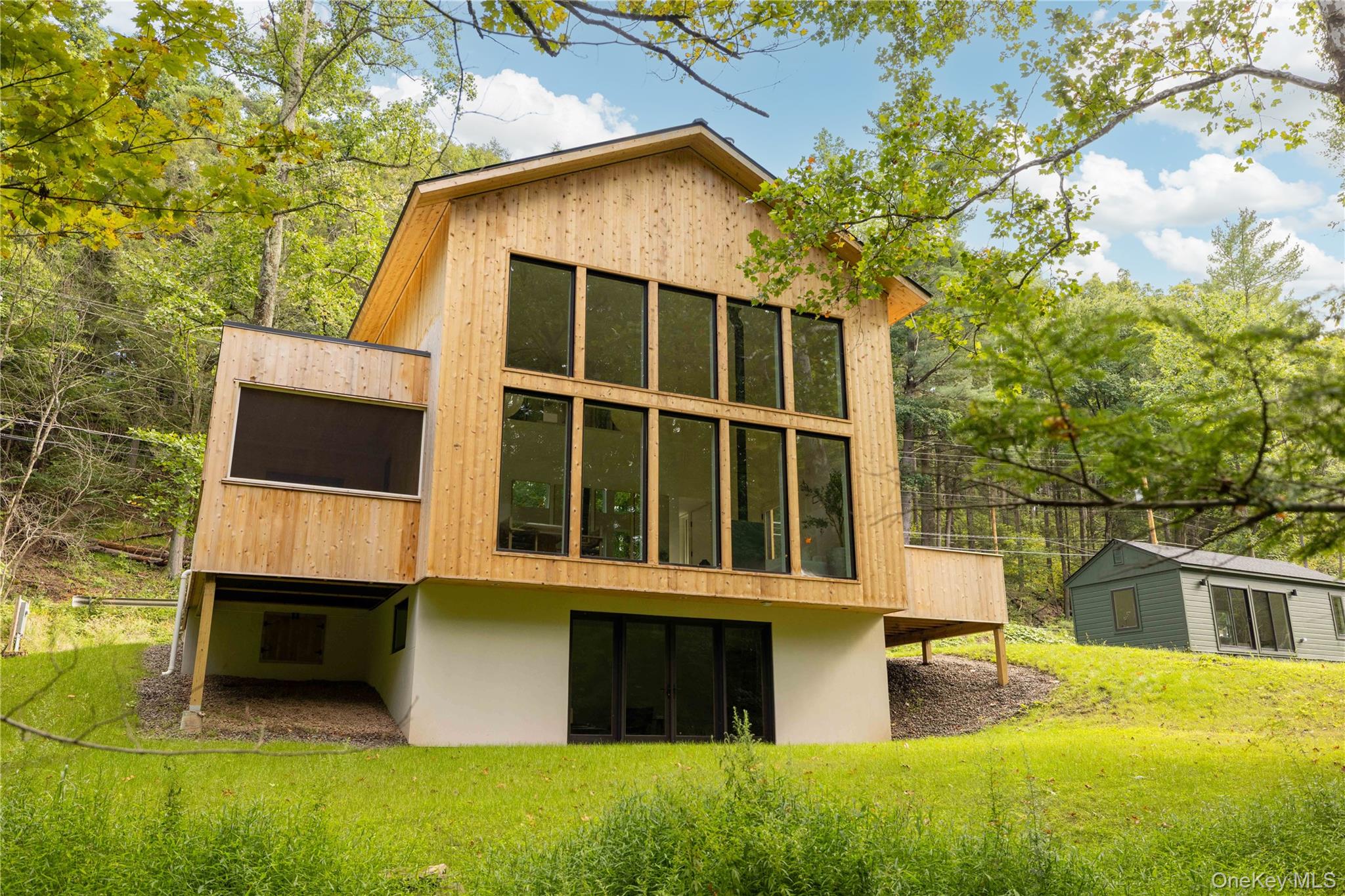 332 Mohonk Road – For Sale