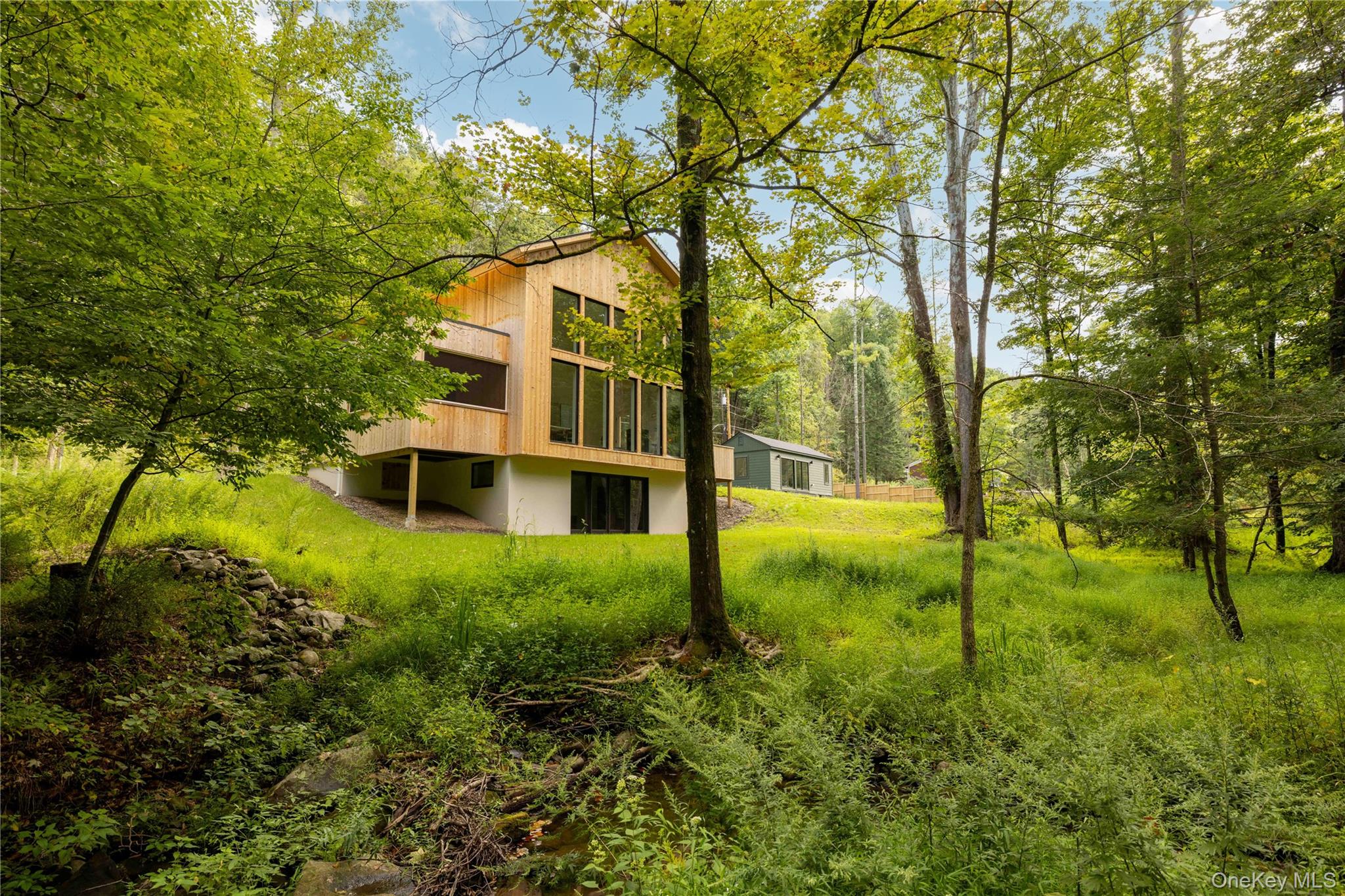 332 Mohonk Road – For Sale photo 3