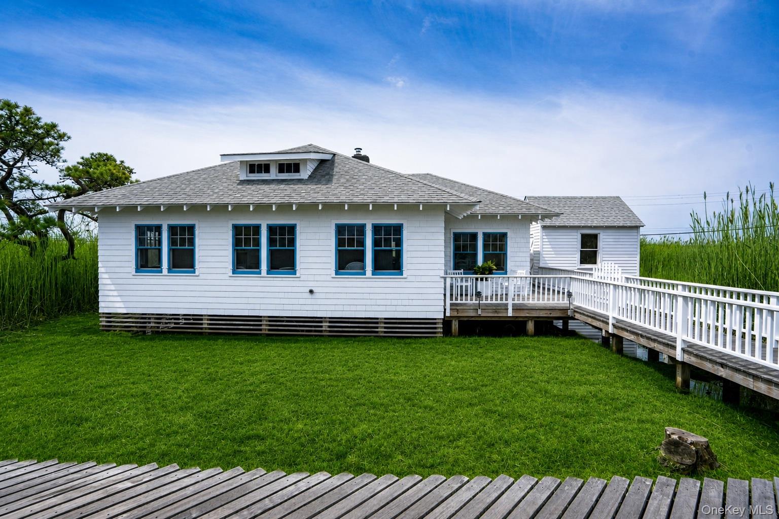 106 West Walk – For Sale photo 38