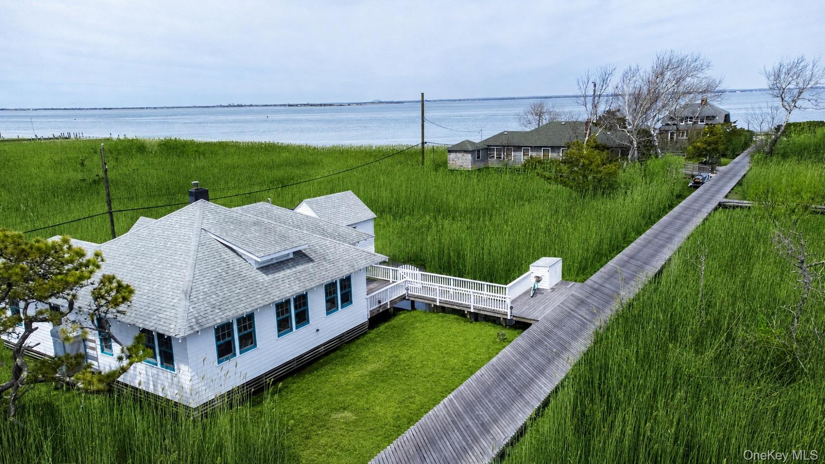 106 West Walk – For Sale photo 37