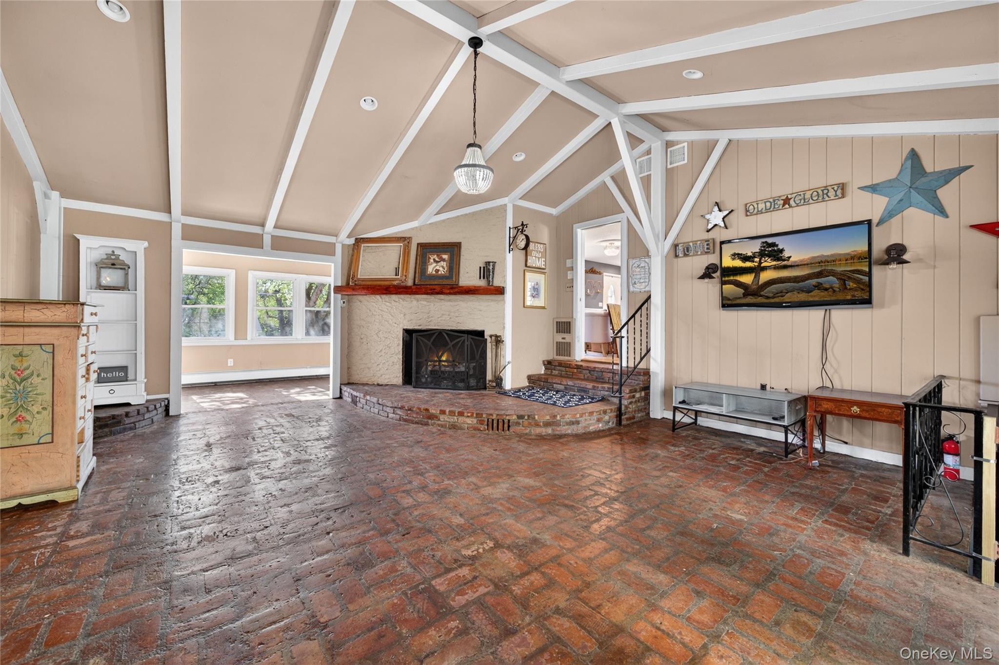 27 High Hill Avenue – For Sale photo 15
