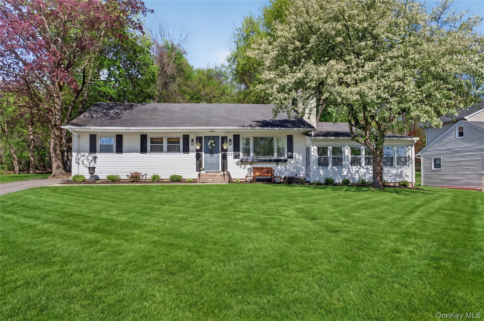 27 High Hill Avenue – For Sale photo 4