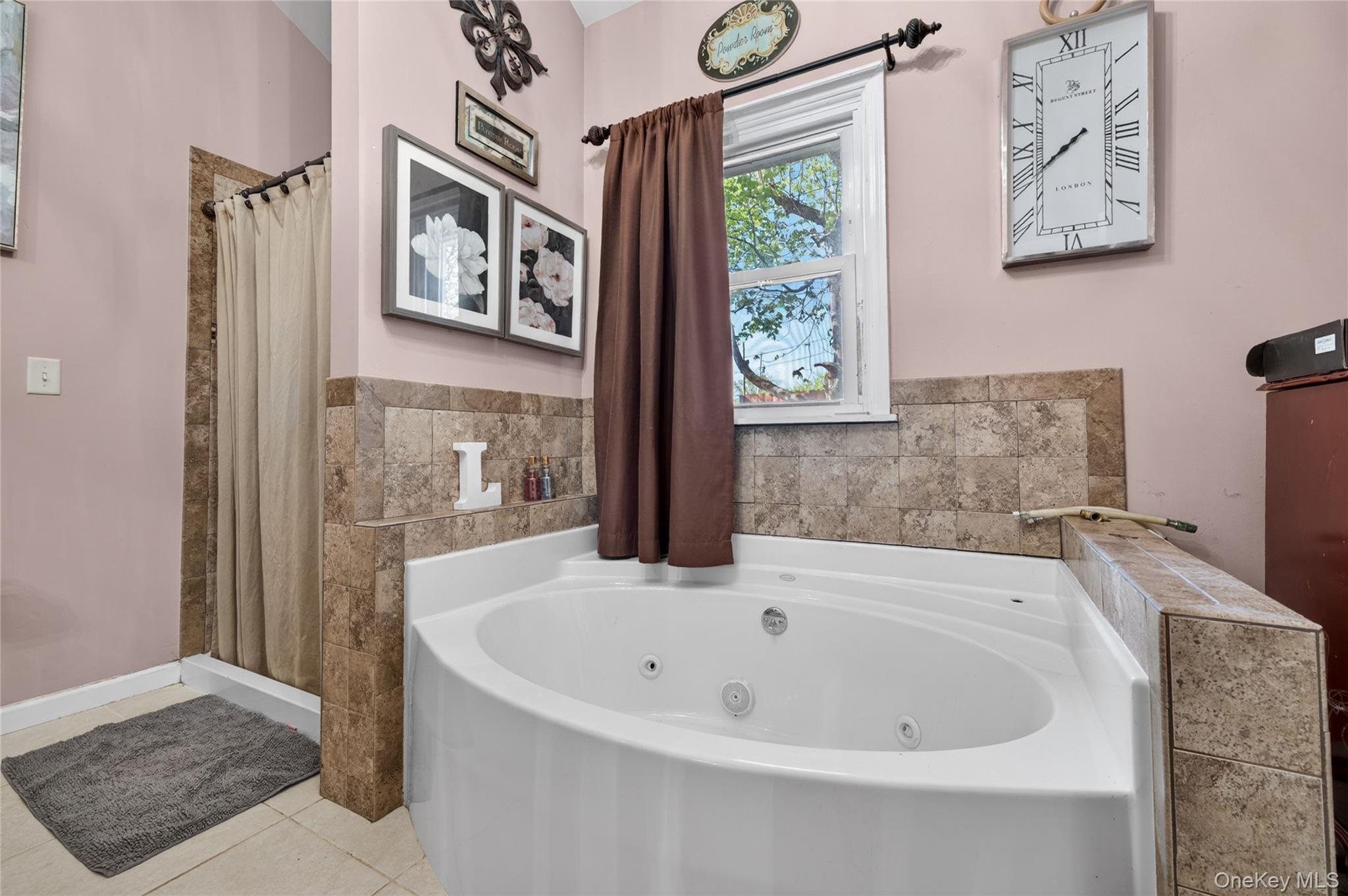 27 High Hill Avenue – For Sale photo 18