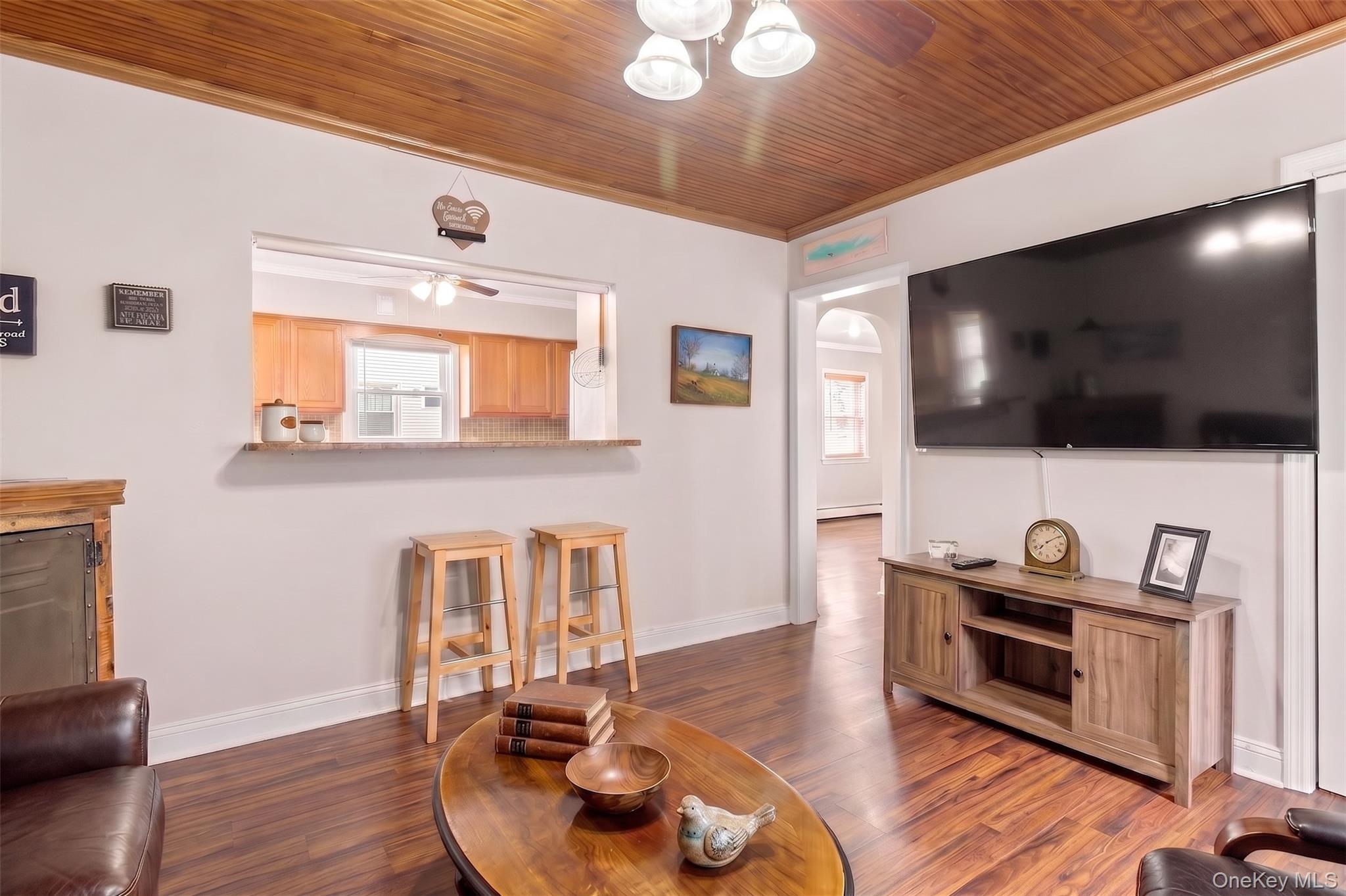 228 W Riviera Drive – For Sale photo 5