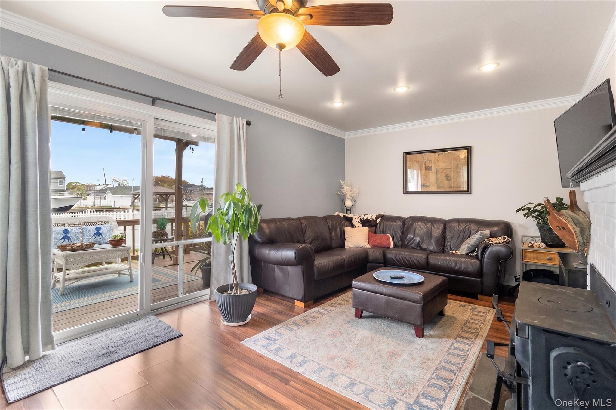 228 W Riviera Drive – For Sale photo 8