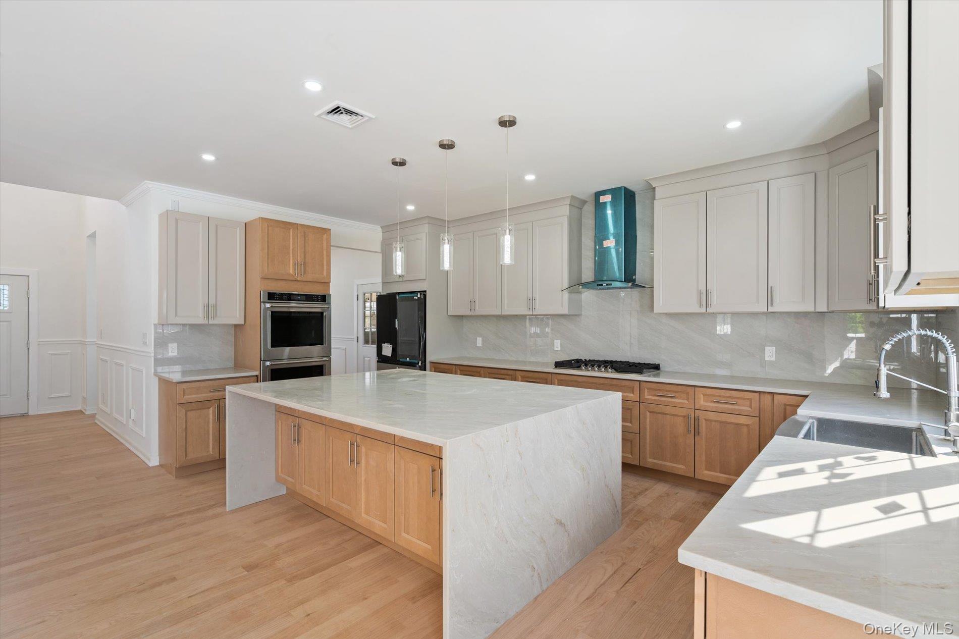 10 Faye Court – For Sale photo 7