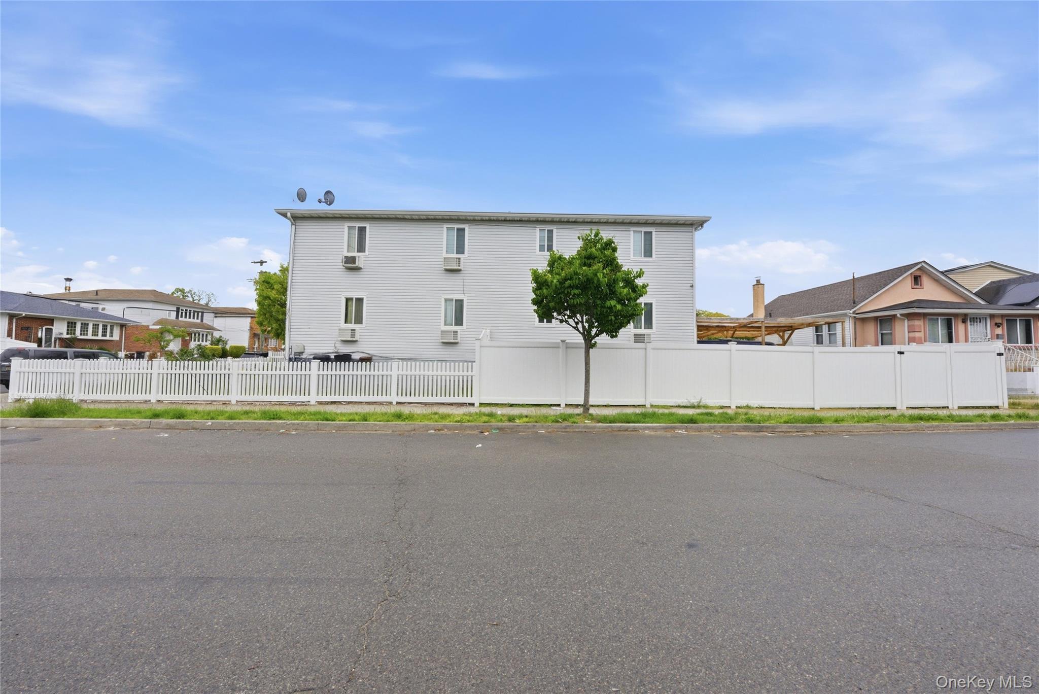 220-19 146th Avenue – For Sale photo 5