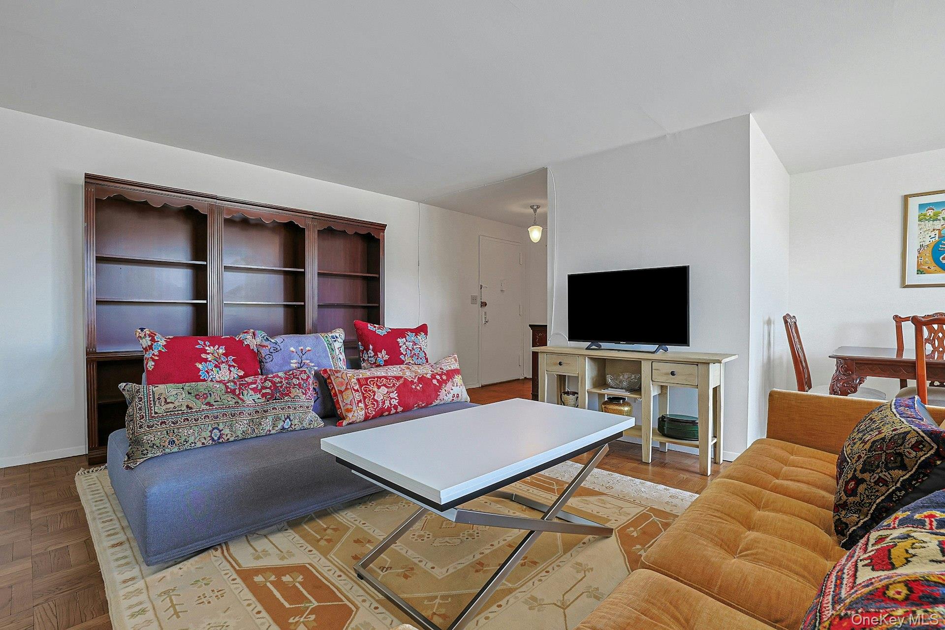 499 N Broadway, Unit 7i photo 11