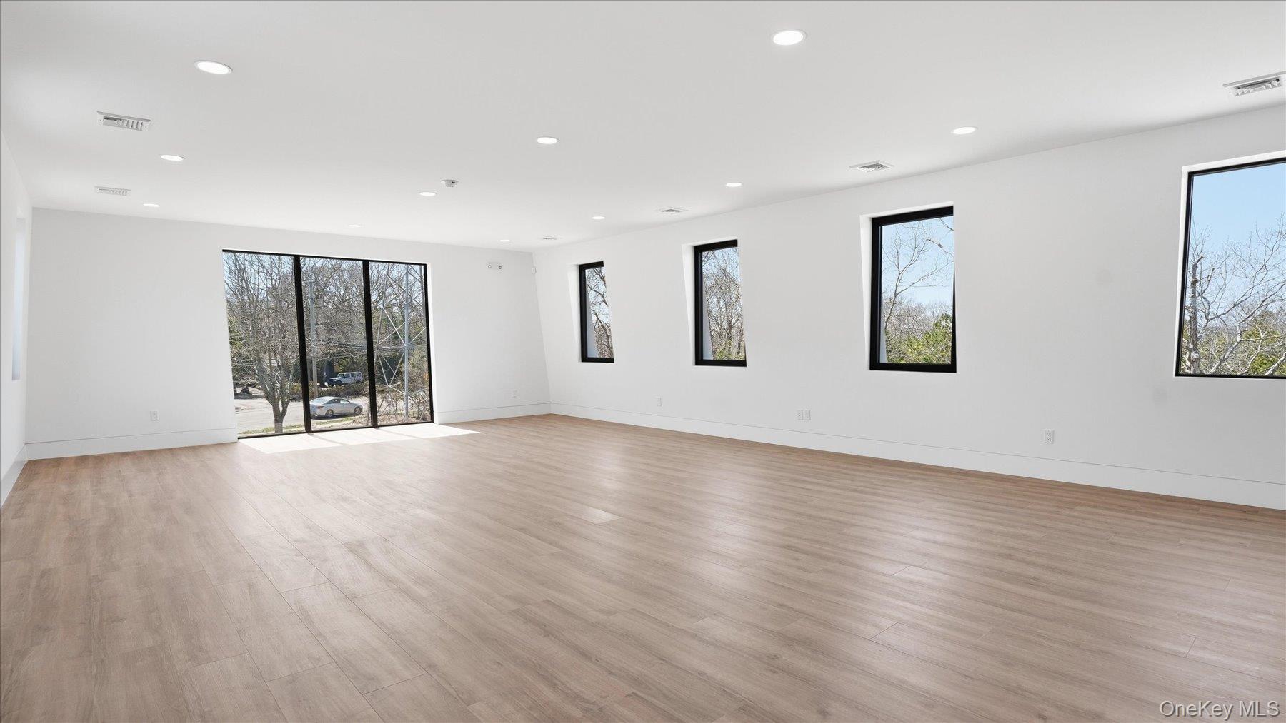 200 W Montauk Highway, Unit 2nd Floor, photo 7