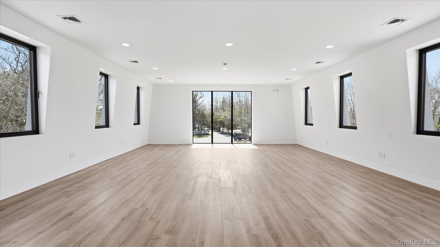 200 W Montauk Highway, Unit 2nd Floor, photo 5