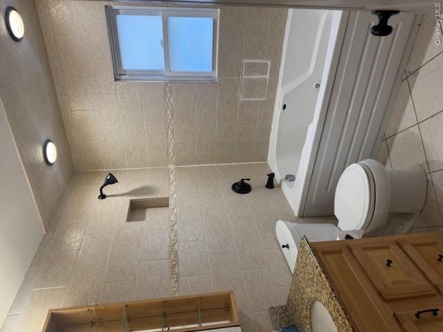 75 S Bay Drive – For Sale photo 17