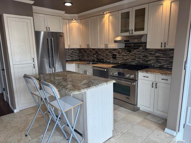 75 S Bay Drive – For Sale photo 12