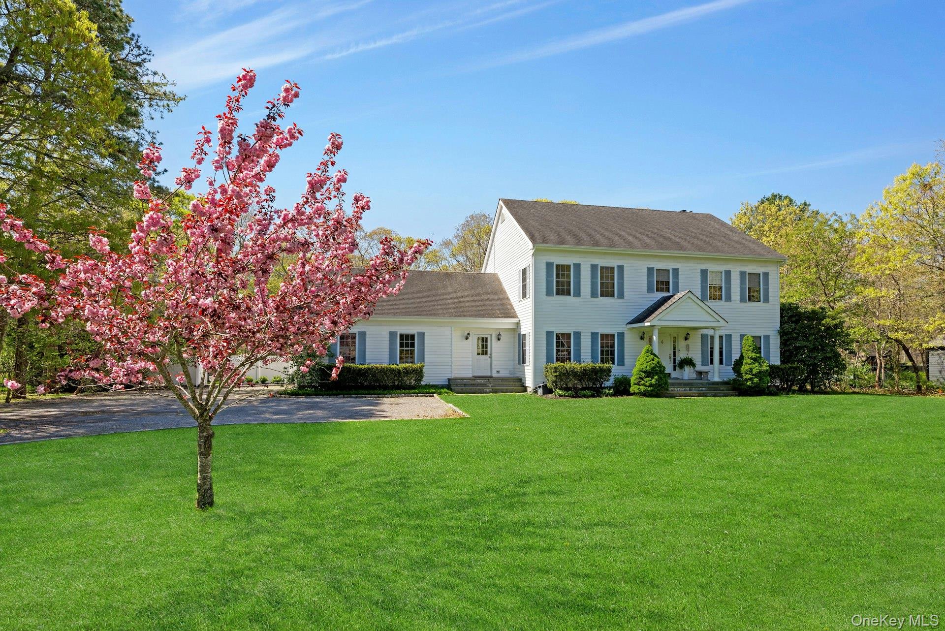 7 The Registry – For Rent photo 4
