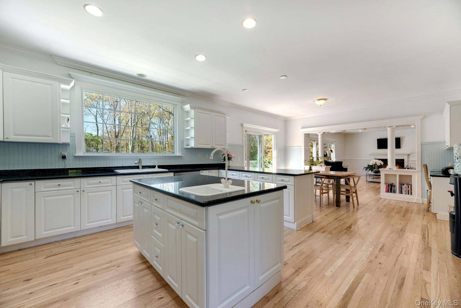 7 The Registry – For Rent photo 6