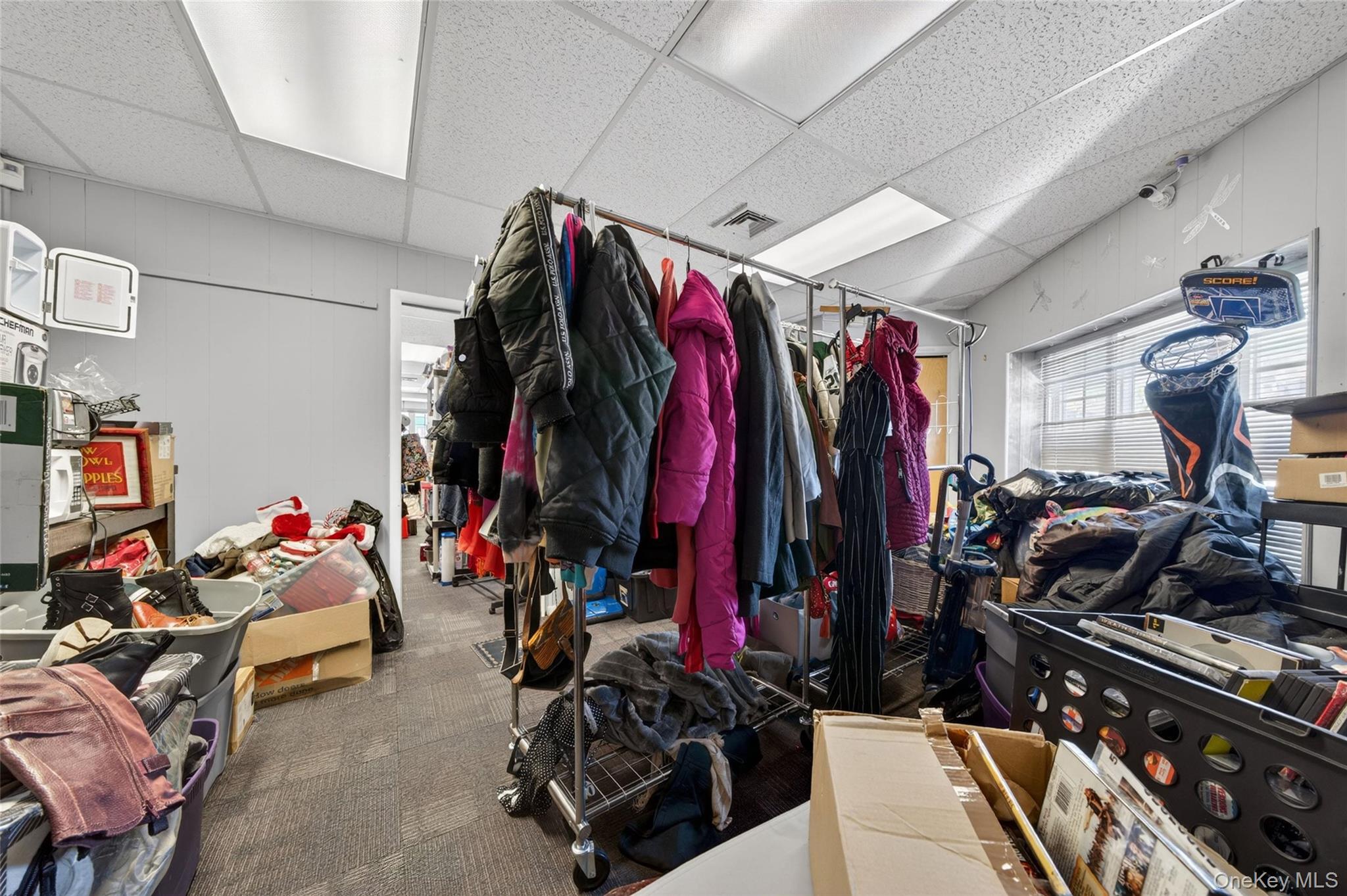 8 Stage Road – For Sale photo 14