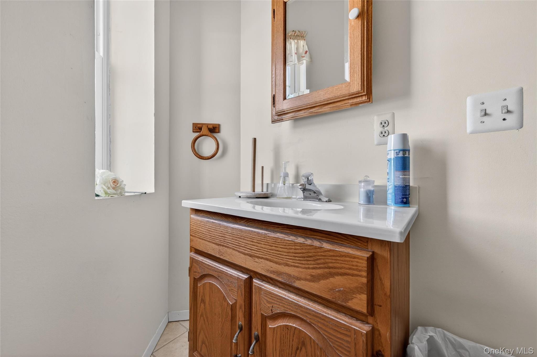 8 Stage Road – For Sale photo 23