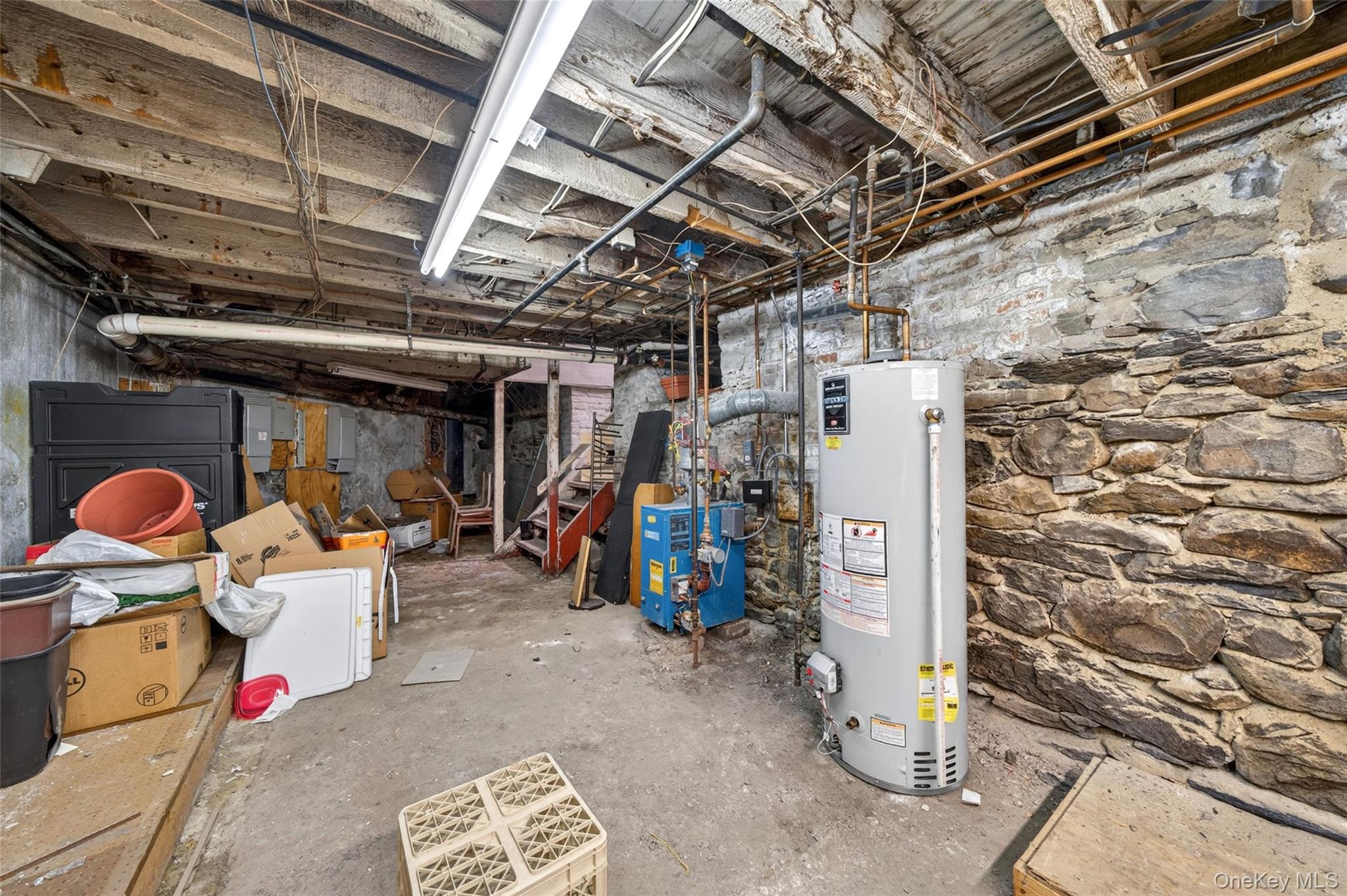 8 Stage Road – For Sale photo 25