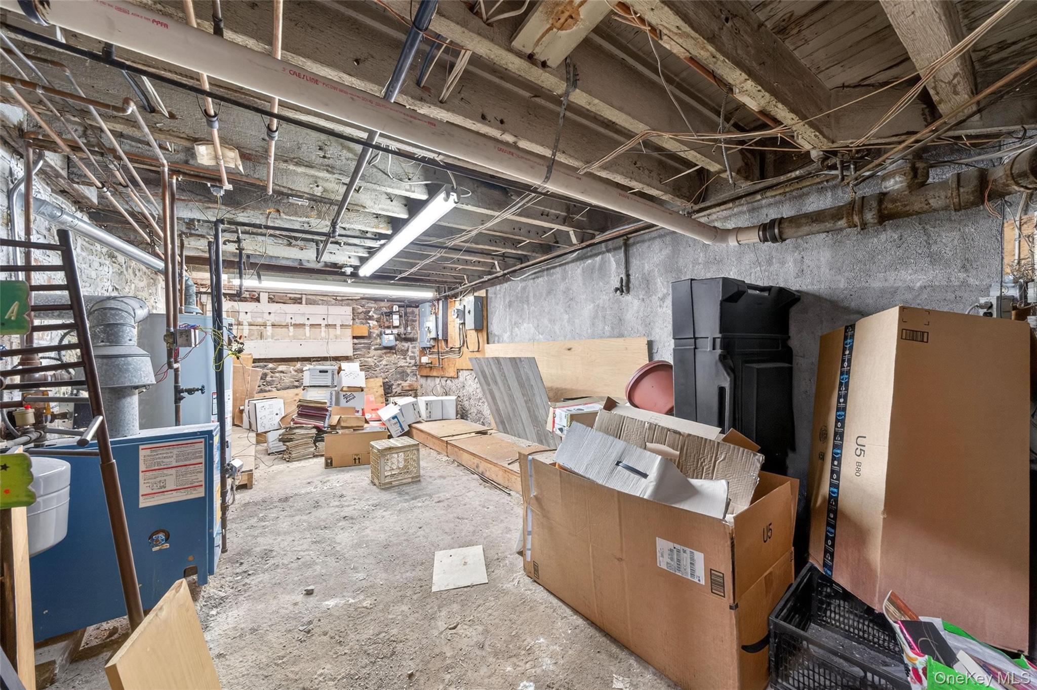 8 Stage Road – For Sale photo 26