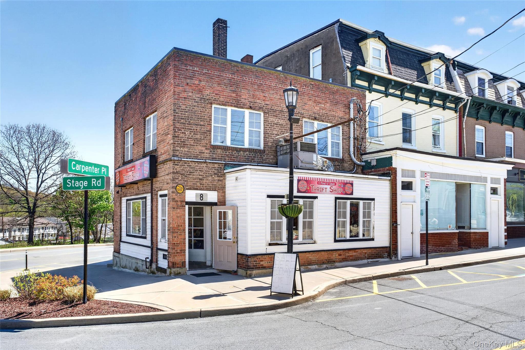 8 Stage Road – For Sale photo 4