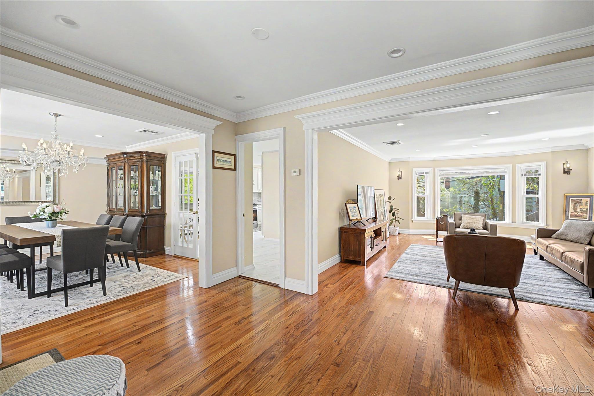 31 Edgemere Dr – For Sale photo 5