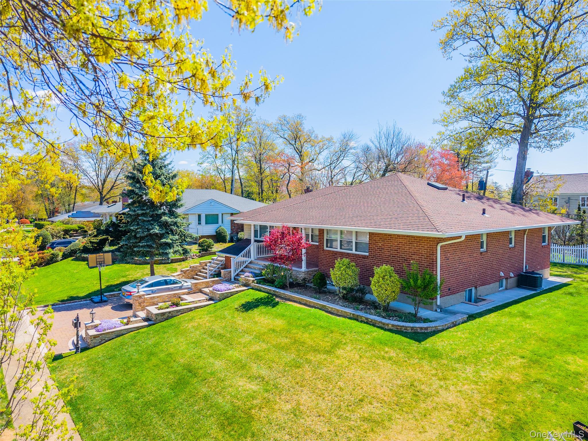 31 Edgemere Dr – For Sale photo 26