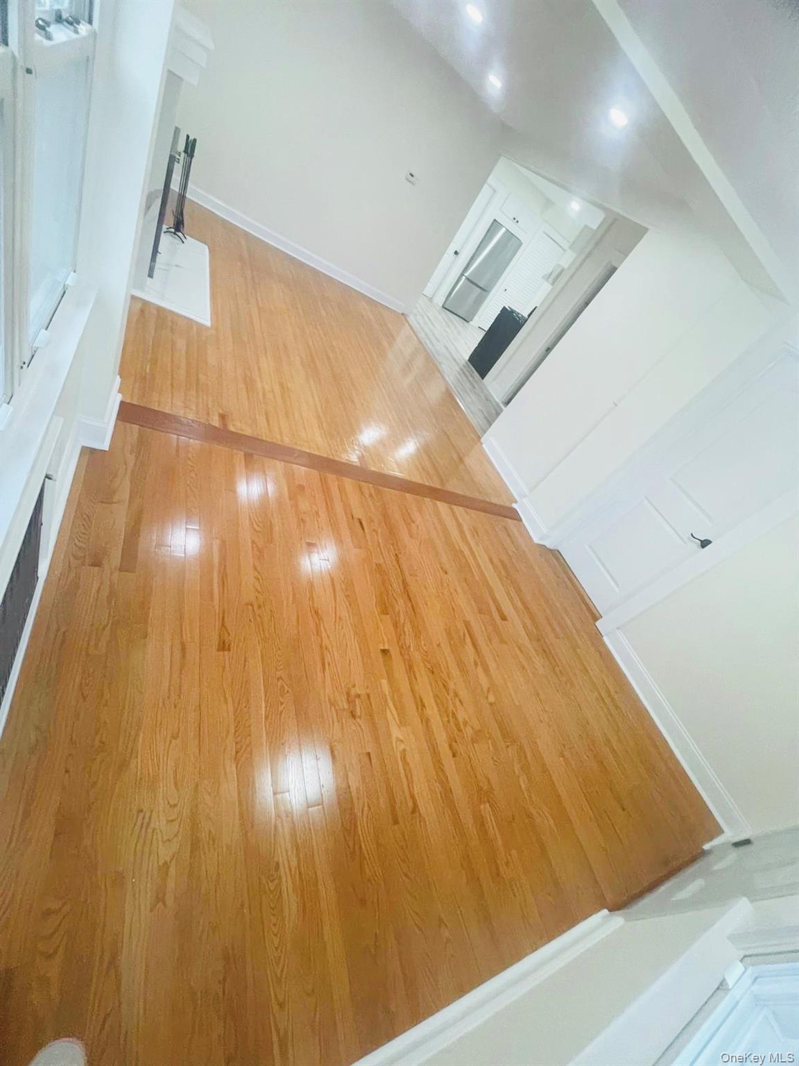 48 Lincoln First Floor Street, Unit First Floo photo 2