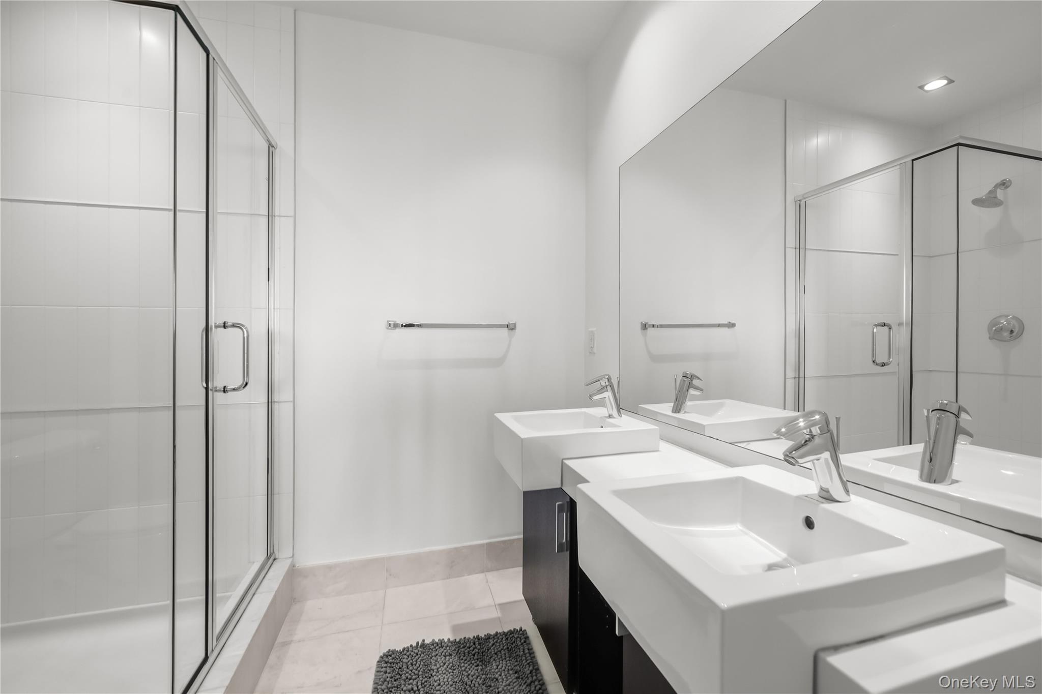 701 Ridge Hill Boulevard, Unit 9C photo 10