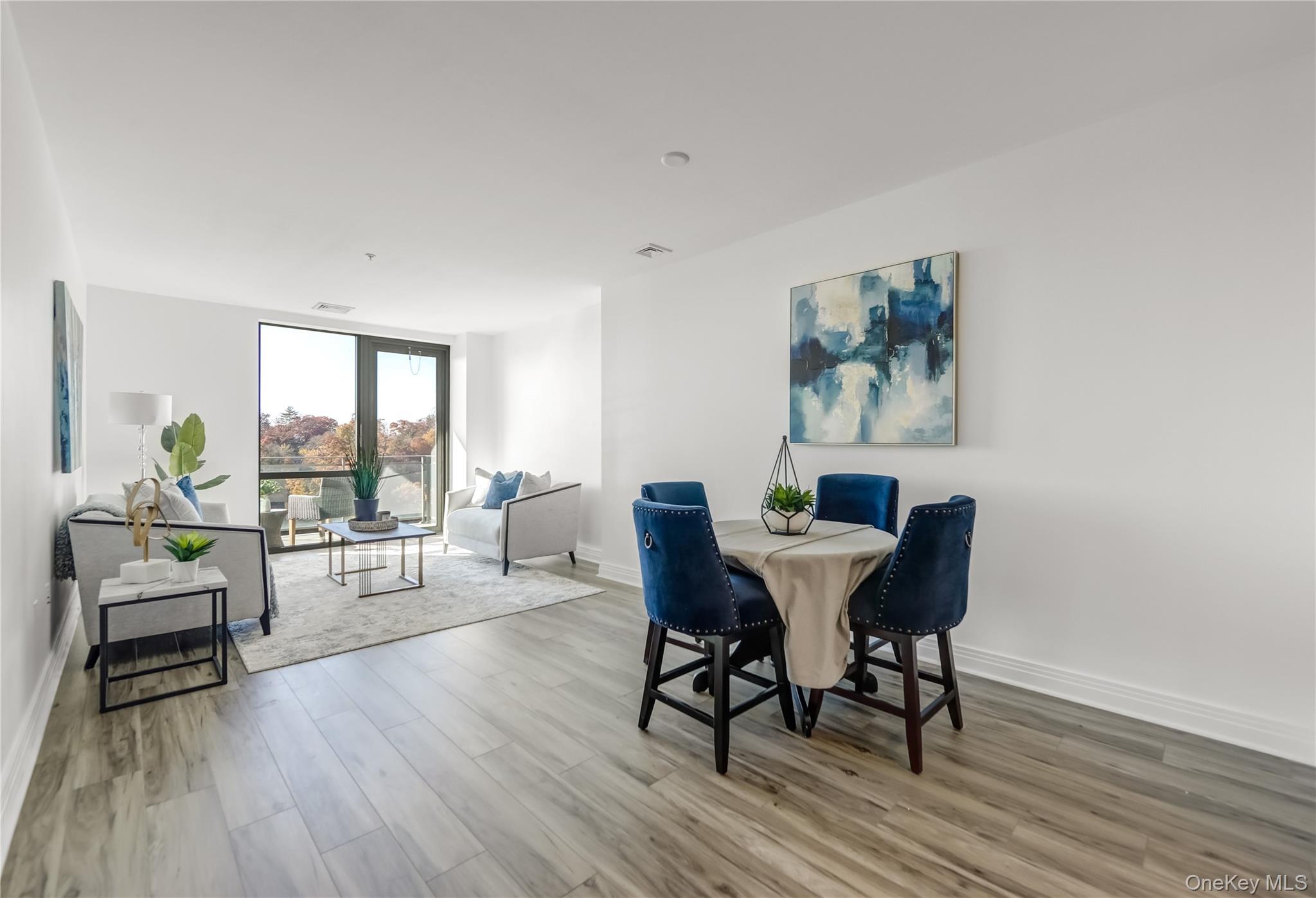 701 Ridge Hill Boulevard, Unit 9C photo 2