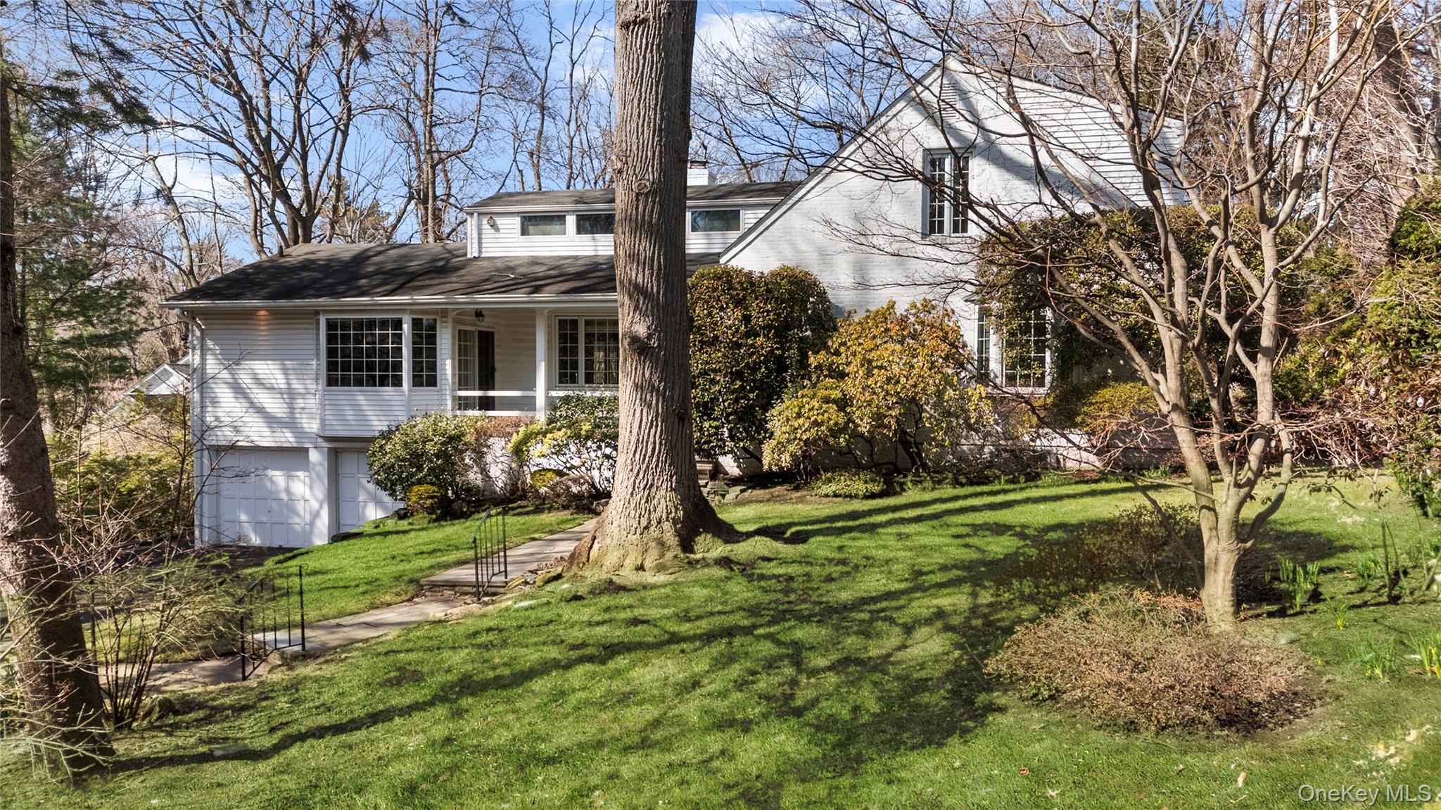 2 Hickory Hill – For Sale photo 2