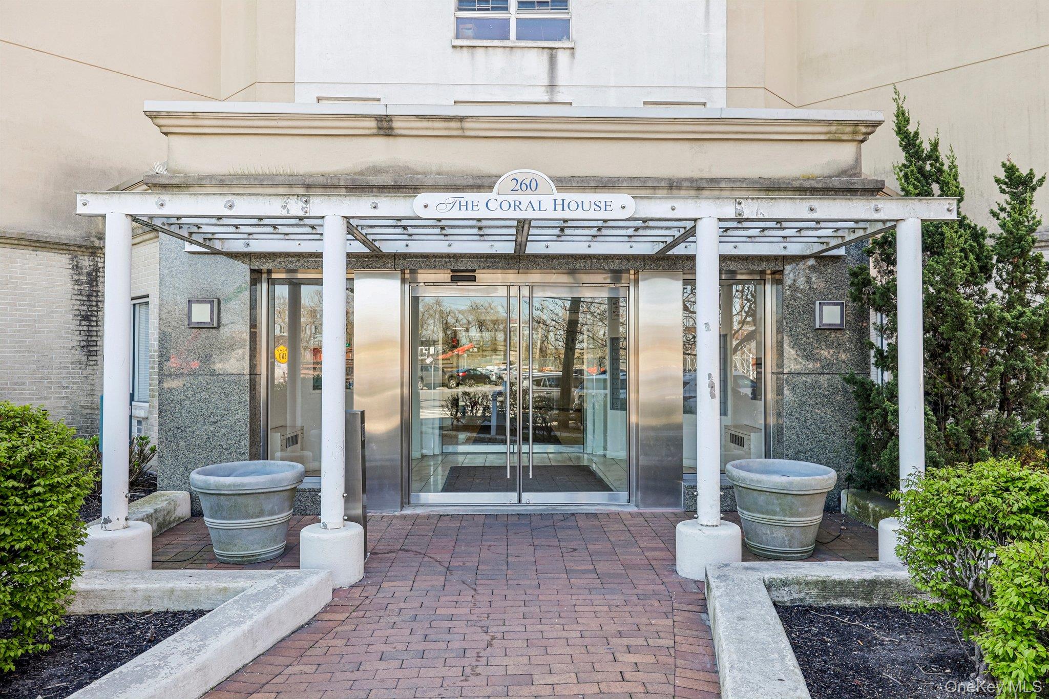 260 Beach 81st Street, Unit 2D photo 2