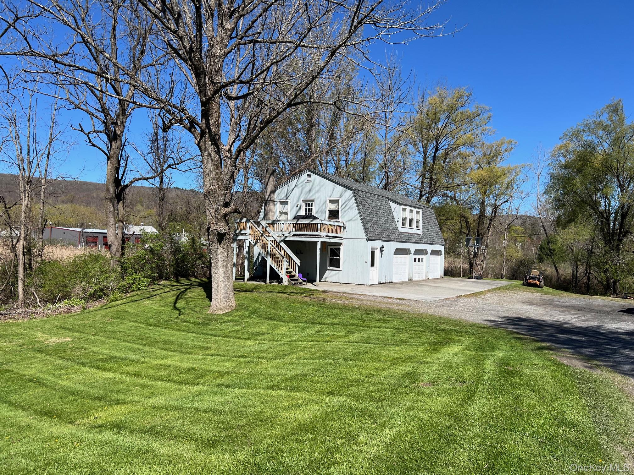 24 Wilson Eaton Road – For Sale photo 3