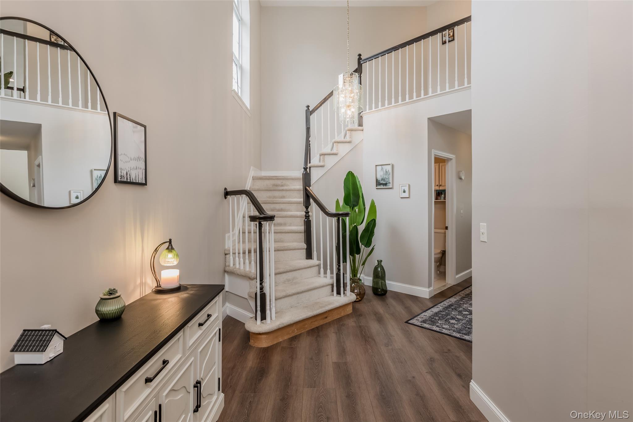 6 Julia Circle, Unit 6 photo 8